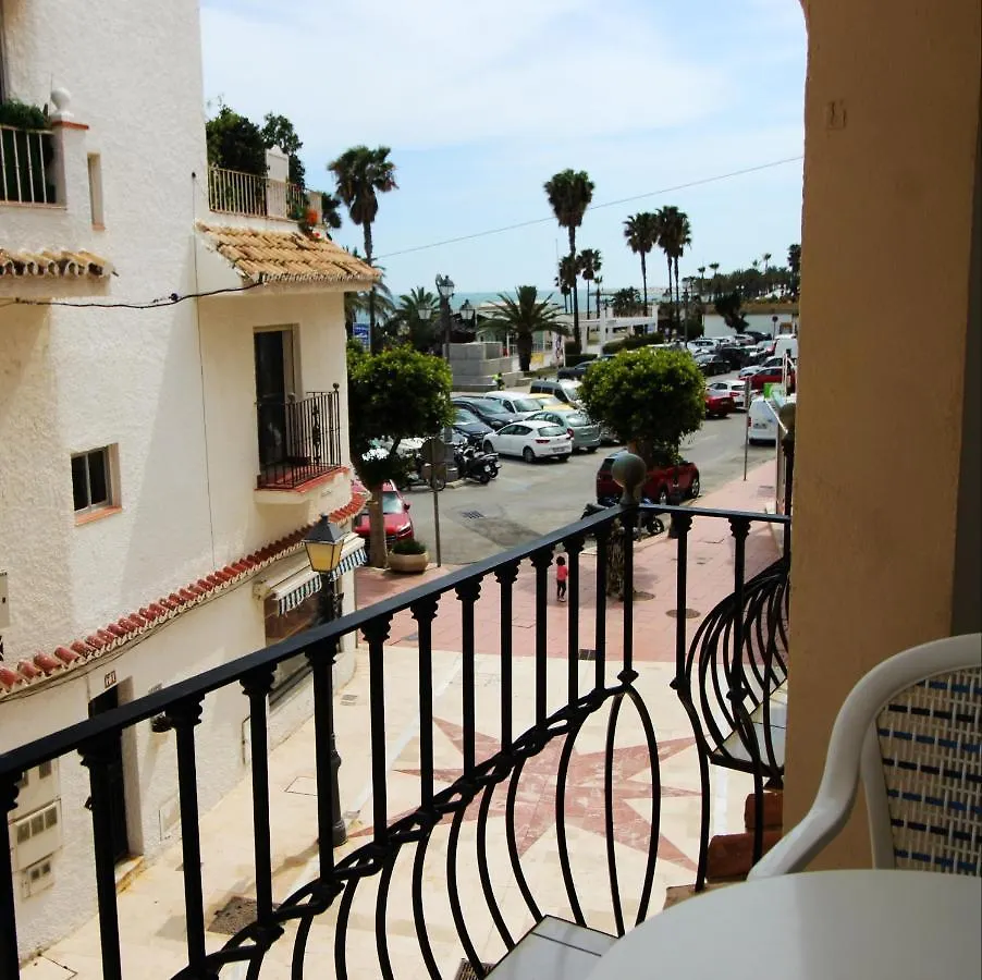 Carihuela Beach Apartment, 2Nd Line Torremolinos Spain